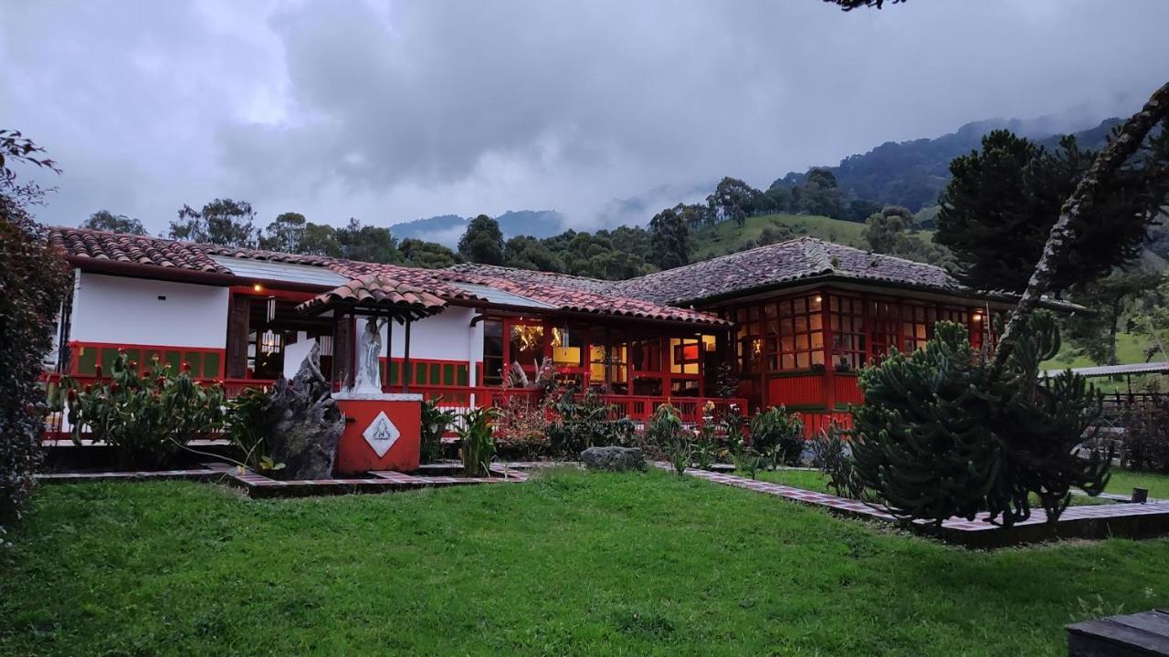 Ecohotel Pinohermoso Reserva Natural 萨兰托 外观 照片