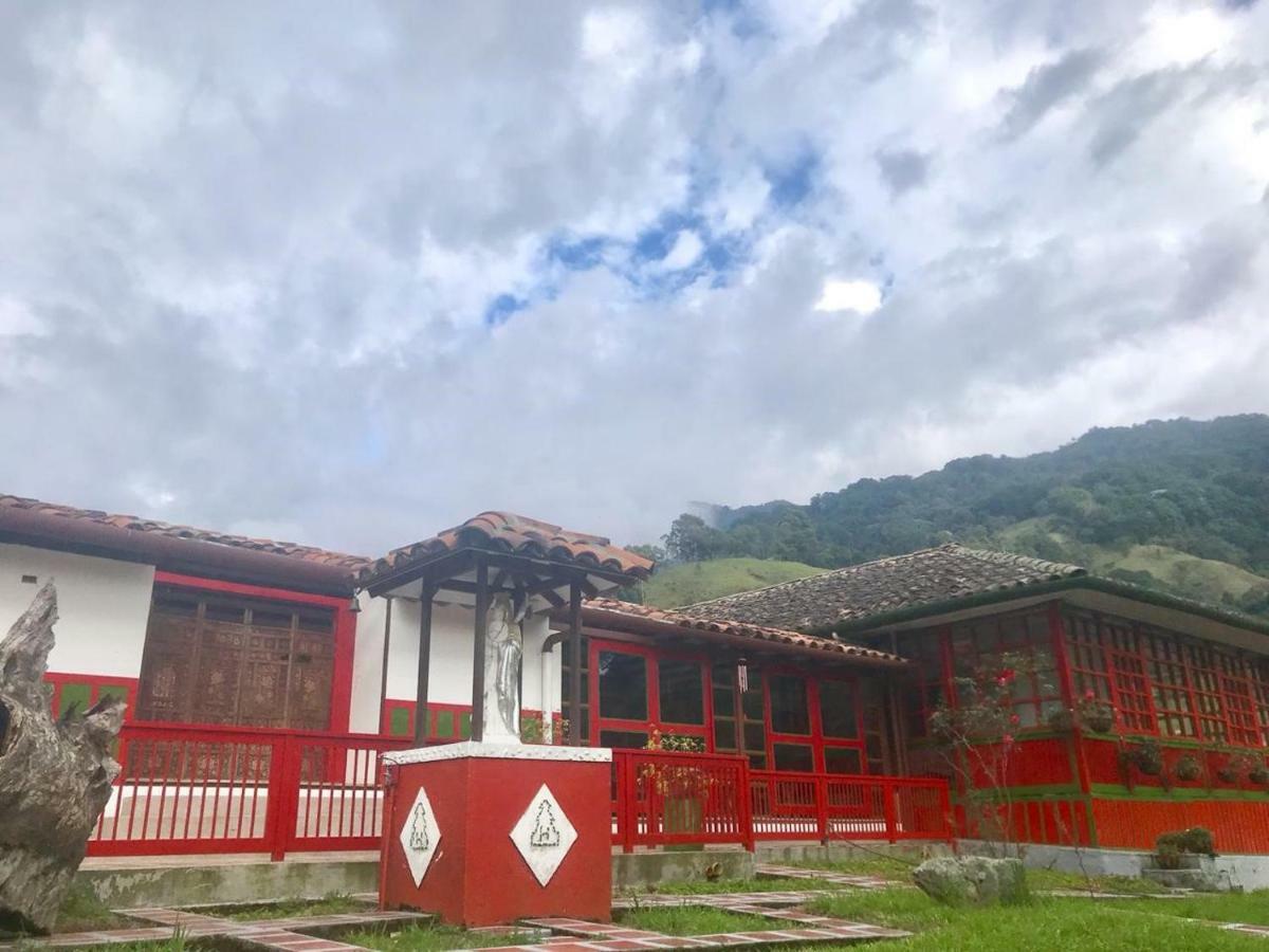 Ecohotel Pinohermoso Reserva Natural 萨兰托 外观 照片